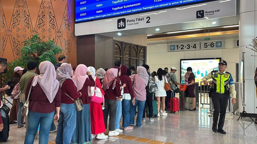 Penumpang Kereta Cepat Whoosh mulai padati Stasiun Halim, Jakarta, Kamis (14/5/2026). (Dok. KCIC)
