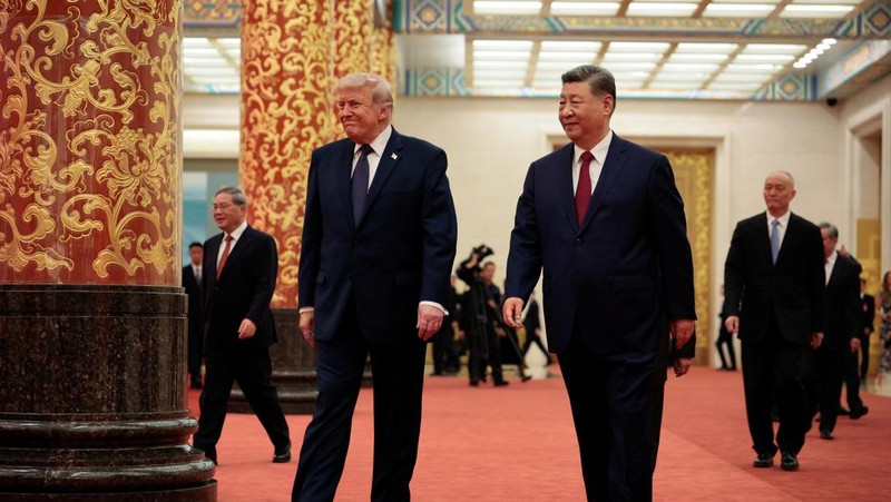 Presiden AS Donald Trump dan Presiden China Xi Jinping tiba untuk menghadiri jamuan makan malam kenegaraan di Balai Besar Rakyat di Beijing, China, 14 Mei 2026.