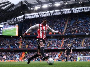Maaf Juventus, Kayode Masih Betah di Premier League