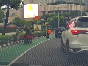 Video Pramono Dorong Hukuman Berat Bagi Pelaku Jambret WNA di Bundaran HI
