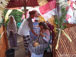 Mengenal Memitu, Tradisi Tujuh Bulanan Ibu Hamil di Indramayu