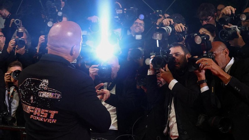 Vin Diesel berpose di karpet merah untuk pemutaran film