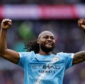 Antoine Semenyo merayakan gol pertama Manchester City.