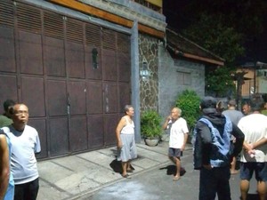 Rumah Bos Debt Collector di Kota Probolinggo Dilempar Bondet