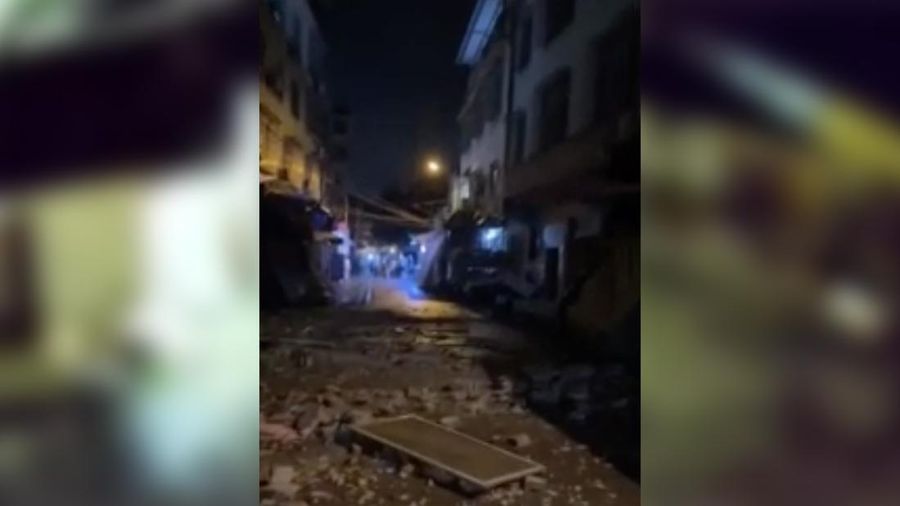 Gempa bumi di desa Taiyang, Liuzhou, Daerah Otonomi Guangxi Zhuang, China, Senin (18/5/2026). (Tangkapan Layar Video/REUTERS)