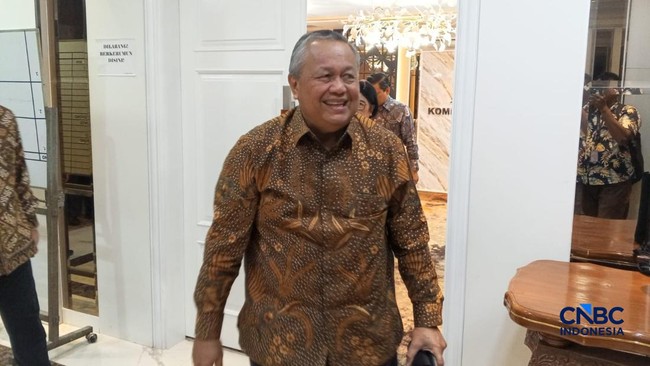 Dolar Tembus Rp 17.660, DPR Panggil Bos Bank Indonesia