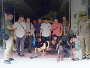 3 Rayap Besi Kepergok Satpol PP Nyuri di Gedung Eks Delimas Plaza Deli Serdang