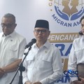 Menteri P2MI Mukhtarudin saat ditemui wartawan setelah meluncurkan Gerakan Nasional Migran Aman, Senin (18/5/2026). (CNBC Indonesia/Chandra Dwi)