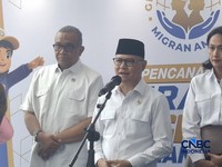 Menteri P2MI Mukhtarudin saat ditemui wartawan setelah meluncurkan Gerakan Nasional Migran Aman, Senin (18/5/2026). (CNBC Indonesia/Chandra Dwi)