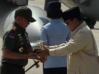 Presiden Prabowo saat acara penyerahan Pesawat MRCA Rafale dan Alutsista Lainnya kepada TNI, 18 Mei 2026. (YouTube/Sekretariat/Presiden)