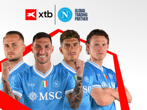 XTB Resmi Gandeng SSC Napoli sebagai Global Trading Partner hingga 2027