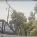 Angkatan laut Israel mencegat Armada Global Sumud yang sedang menuju Gaza di perairan internasional, Senin (18/5/2026). (Global Sumud Flotilla/Handout via REUTERS)