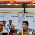 Apindo melakukan rapat kerja dengan Panja RUU Ketenagakerjaan Komisi IX DPR RI turut hadir Ketua Bidang Ketenagakerjaan Apindo Bob Azam dan Ketua Komite Ketenagakerjaan Apindo Subchan Gatot. (CNBC Indonesia/Chandra Dwi Pranata)