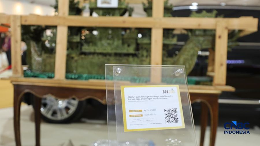 Barang yang dilelang dalam pameran BPA Fair, Ragunan, Pasar Minggu, Jakarta, Selasa (19/5/2026). (CNBC Indonesia/Tri Susilo)