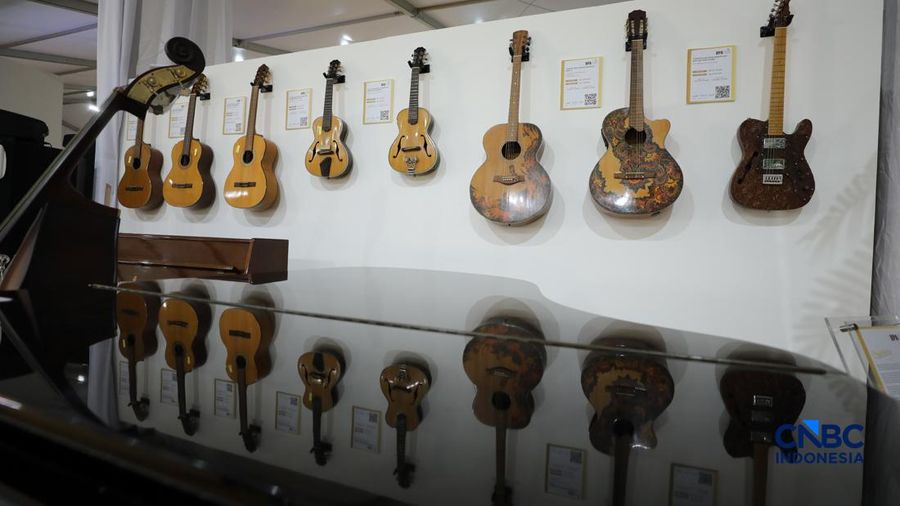 Barang yang dilelang dalam pameran BPA Fair, Ragunan, Pasar Minggu, Jakarta, Selasa (19/5/2026). (CNBC Indonesia/Tri Susilo)