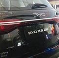 BYD M6 DM. (CNBC Indonesia/Ferry Sandi)