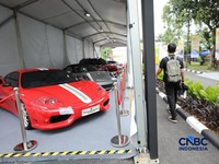 Penampakan Ferrari Hingga Rolls-Royce Sandra Dewi Dilelang Kejagung