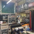 Aktivitas sejumah kios cukup sepi di Pasar Jatinegara atau yang bisa disebut sebagai Pasar Mester, Jakarta Rabu (20/5/2026). (CNBC Indonesia/Chandra Dwi Pranata)