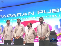 Direktur & Chief Financial Officer XLSMART, Antony Susilo dalam konferensi pers, Rabu (20/5/2026). (CNBC Indonesia/Novina Putri Bestari)