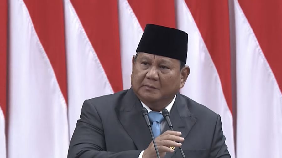 Presiden Prabowo Subianto menyampaikan pidato saat menghadiri Rapat Paripurna DPR RI ke-19 Terkait KEM dan PPKF RAPBN 2027 di Gedung DPR RI, Jakarta, Rabu (20/5/2026). (YouTube/ Sekretarat Presiden)