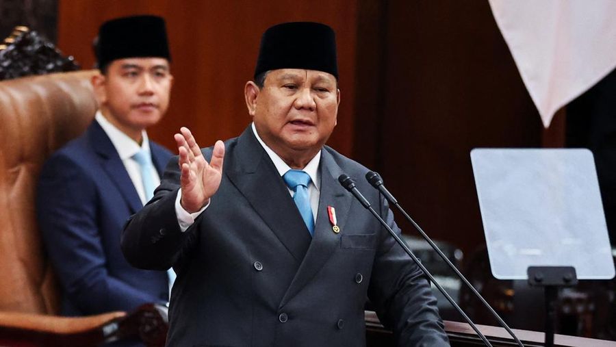 Presiden Prabowo Subianto menyampaikan pidato saat menghadiri Rapat Paripurna DPR RI ke-19 Terkait KEM dan PPKF RAPBN 2027 di Gedung DPR RI, Jakarta, Rabu (20/5/2026). (REUTERS/Willy Kurniawan)