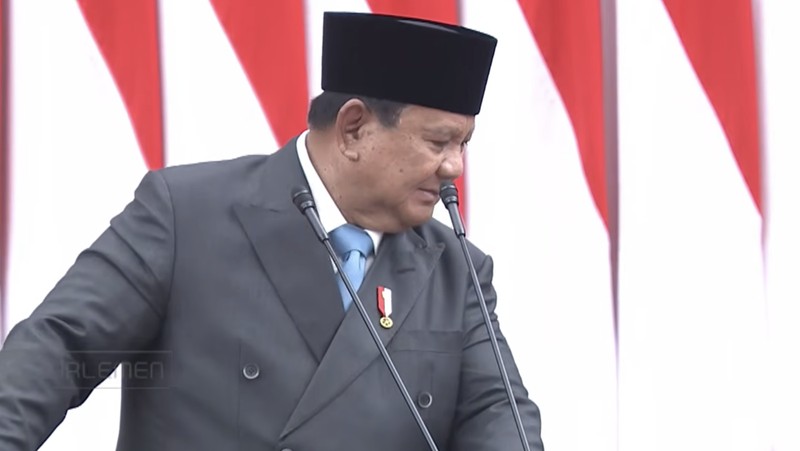 Presiden Prabowo Subianto menyampaikan pidato saat menghadiri Rapat Paripurna DPR RI ke-19 Terkait KEM dan PPKF RAPBN 2027 di Gedung DPR RI, Jakarta, Rabu (20/5/2026). (YouTube/ Sekretarat Presiden)