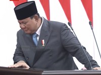 Presiden Prabowo Subianto menyampaikan pidato saat menghadiri Rapat Paripurna DPR RI .