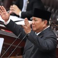 Presiden Prabowo Subianto menyampaikan pidato saat menghadiri Rapat Paripurna DPR RI ke-19 Terkait KEM dan PPKF RAPBN 2027 di Gedung DPR RI, Jakarta, Rabu (20/5/2026). (Pool/Wartawan Parlemen)