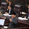 Presiden Prabowo Subianto menyampaikan pidato saat menghadiri Rapat Paripurna DPR RI ke-19 Terkait KEM dan PPKF RAPBN 2027 di Gedung DPR RI, Jakarta, Rabu (20/5/2026). (Pool/Wartawan Parlemen)