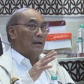 Ketua Komite Nasional Keselamatan Transportasi (KNKT), Soerjanto Tjahjono saat menyampaikan pemaparan dalam Rapat Dengar Pendapat dengan Komisi V DPR RI di Komplek Parlemen, Jakarta, Kamis (21/5/2026). (Tangkapan Layar Youtube/TVR Parlemen)