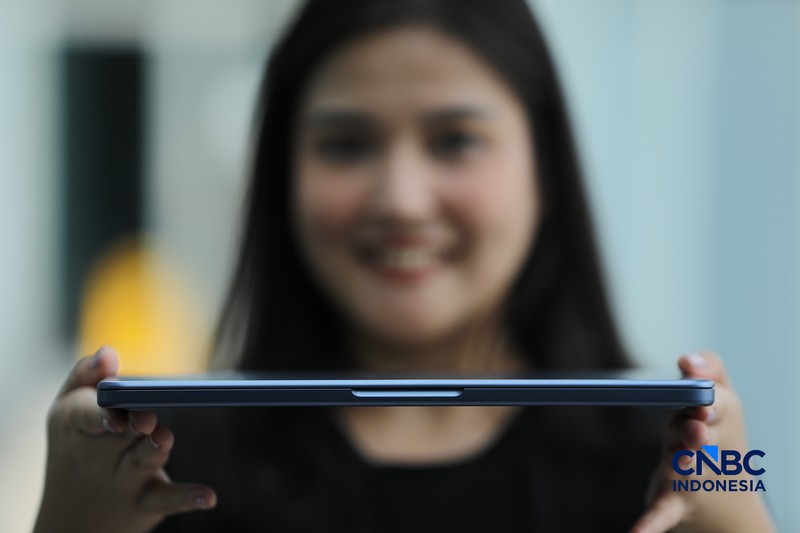 Macbook Neo. (CNBC Indonesia/Tri Susilo)