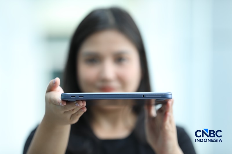 Macbook Neo. (CNBC Indonesia/Tri Susilo)