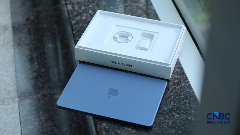 Macbook Neo. (CNBC Indonesia/Tri Susilo)