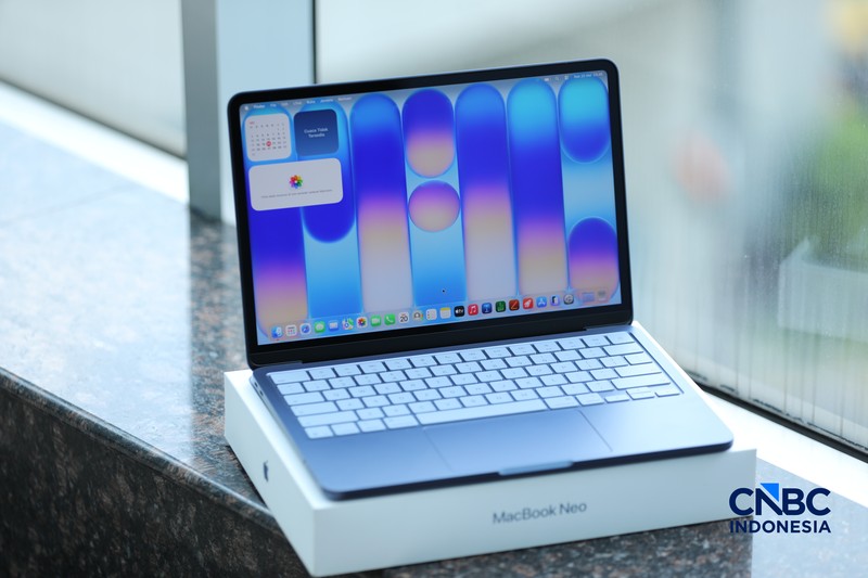 Macbook Neo. (CNBC Indonesia/Tri Susilo)