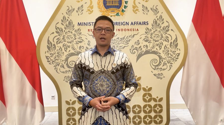 Menteri Luar Negeri, Sugiono menyampaikan Pernyataan Resmi Menlu RI Terkait Pembebasan 9 WNI Relawan GSF 2.0. (Tangkapan Layar Youtube/ MoFA Indonesia)