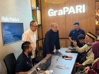 SVP Group Sustainability and Corporate Communication Telkom, Ahmad Reza di Grapari Makkah. (Dok. Telkom)