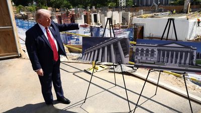 Trump Pamer Proyek Ballroom Gedung Putih Bernilai Rp 7 Triliun