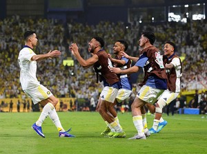 Air Mata Ronaldo Usai Al Nassr Segel Juara Liga Arab Saudi
