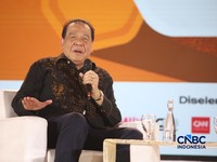 Foto: Chairman & Founder CT Corp Chairul Tanjung dalam Jogja Financial Festival 2026 di Jogja Expo Center (JEC), Daerah Istimewa Yogyakarta, Jumat (22/5/2026). (CNBC Indonesia/Faisal Rahman)