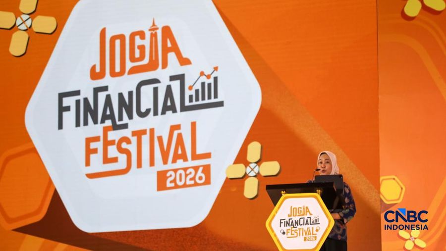 Deputi Gubernur Bank Indonesia, Aida S Budiman saat menyampaikan pemaparan dalam Jogja Financial Festival 2026 di Jogja Expo Center (JEC), Yogyakarta, DIY, Jumat (22/5/2026). (CNBC Indonesia/Faisal Rahman)