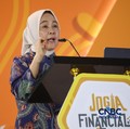 Deputi Gubernur Bank Indonesia, Aida S Budiman saat menyampaikan pemaparan dalam Jogja Financial Festival 2026 di Jogja Expo Center (JEC), Yogyakarta, DIY, Jumat (22/5/2026). (CNBC Indonesia/Faisal Rahman)