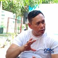 Direktur Utama Perum Bulog Ahmad Rizal Ramdhani saat konferensi pers di Jakarta, Jumat (22/5/2026). (CNBC Indonesia/Martyasari Rizky)