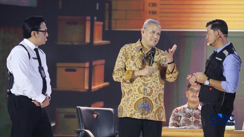 Ketua Dewan Komisioner Lembaga Penjamin Simpanan (LPS) Anggito Abimanyu tampil bersama Lapor Pak! dalam acara Jogja Financial Festival 2026 di Jogja Expo Center (JEC), Yogyakarta, Jawa Tengah, Jumat (22/5/2026).