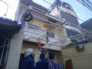 Lansia Pemilik Rumah Terluka Imbas Ledakan Tabung Gas di Tambora