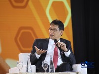 Menteri Keuangan RI, Purbaya Yudhi Sadewa saat menyampaikan pemaparan dalam Jogja Financial Festival 2026 di Jogja Expo Center (JEC), Yogyakarta, Jawa Tengah, Jumat (22/5/2026). (CNBC Indonesia/Faisal Rahman)