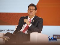 Menteri Keuangan RI, Purbaya Yudhi Sadewa saat menyampaikan pemaparan dalam Jogja Financial Festival 2026 di Jogja Expo Center (JEC), Yogyakarta, DIY, Jumat (22/5/2026). (CNBC Indonesia/Faisal Rahman)