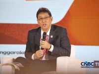 Menteri Keuangan RI, Purbaya Yudhi Sadewa saat menyampaikan pemaparan dalam Jogja Financial Festival 2026 di Jogja Expo Center (JEC), Yogyakarta, DIY, Jumat (22/5/2026). (CNBC Indonesia/Faisal Rahman)