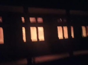 OPM Bakar SMPN Koasrama Usai Bantai 10 Pendulang Emas di Yahukimo