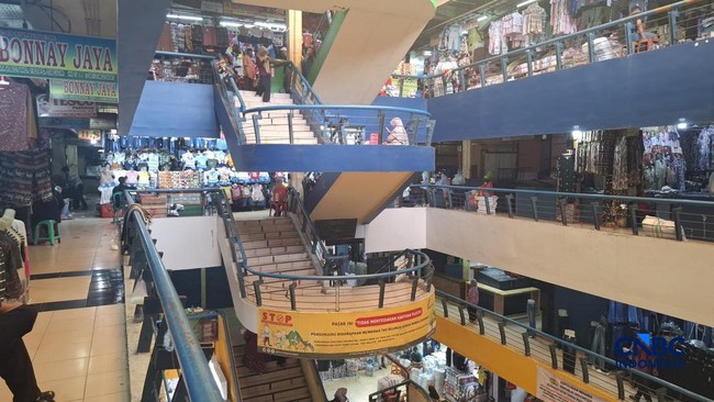 Ada Fenomena di Pasar Cipulir, Pertanda Ekonomi RI Tak Baik-Baik Saja?