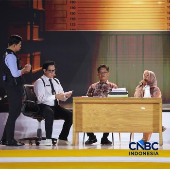 Penampilan Lapor Pak! dalam acara Jogja Financial Festival 2026 di Jogja Expo Center (JEC), Yogyakarta, Jawa Tengah, Jumat (22/5/2026). (CNBC Indonesia/Faisal Rahman)